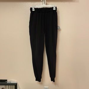 Lululemon High Rise Stretch Jogger Black Size 4